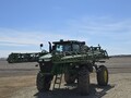 2019 John Deere R4044 Self-Propelled Sprayer