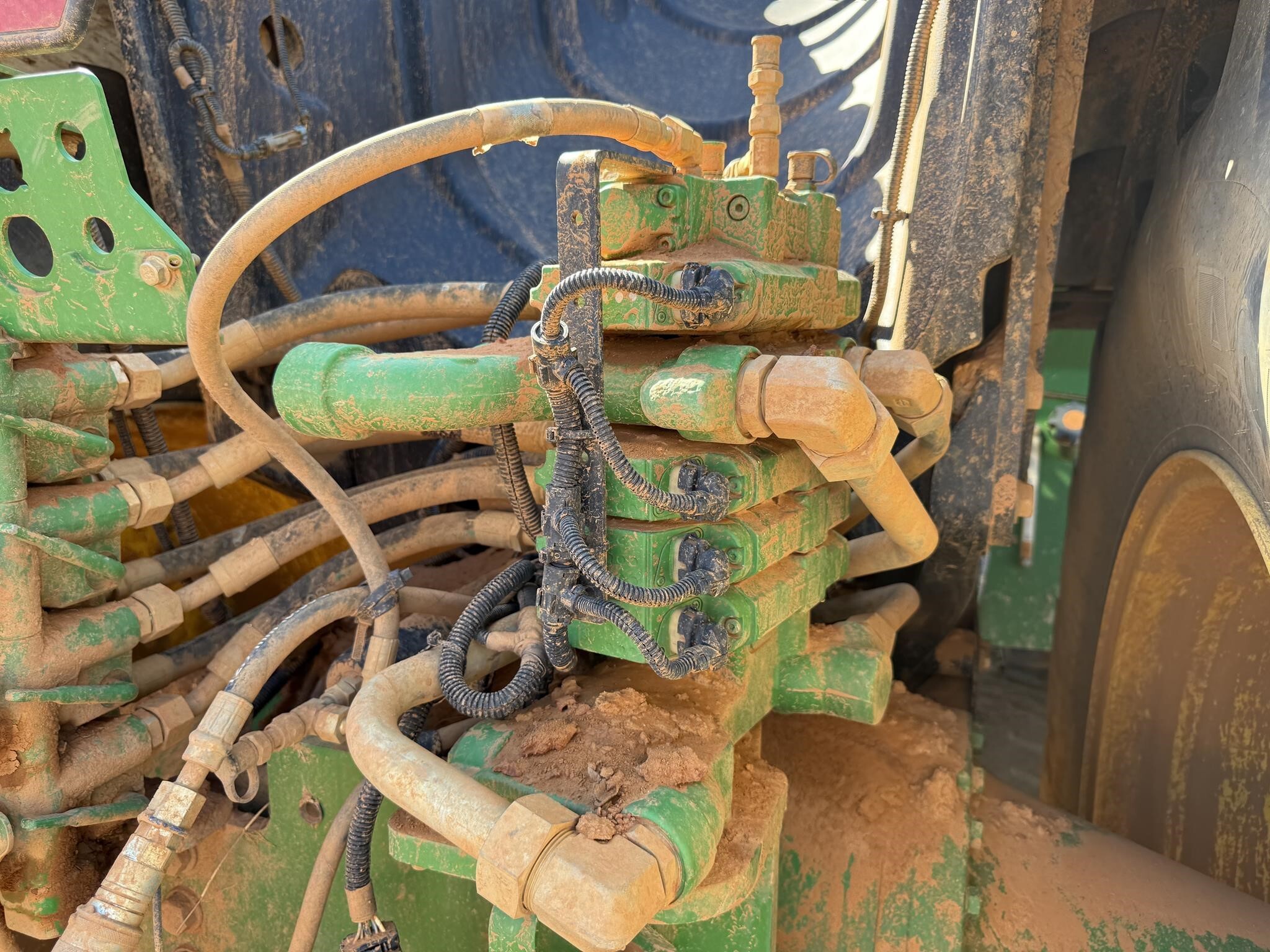 2021 John Deere 9620R Tractor