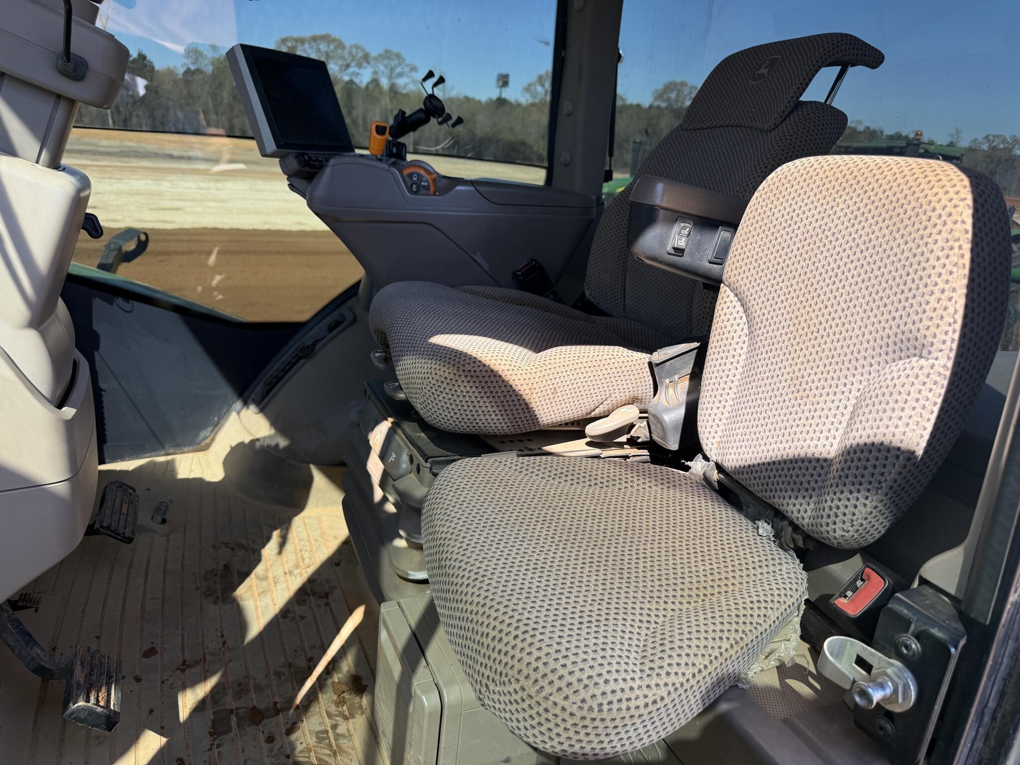 2021 John Deere 9620R Tractor