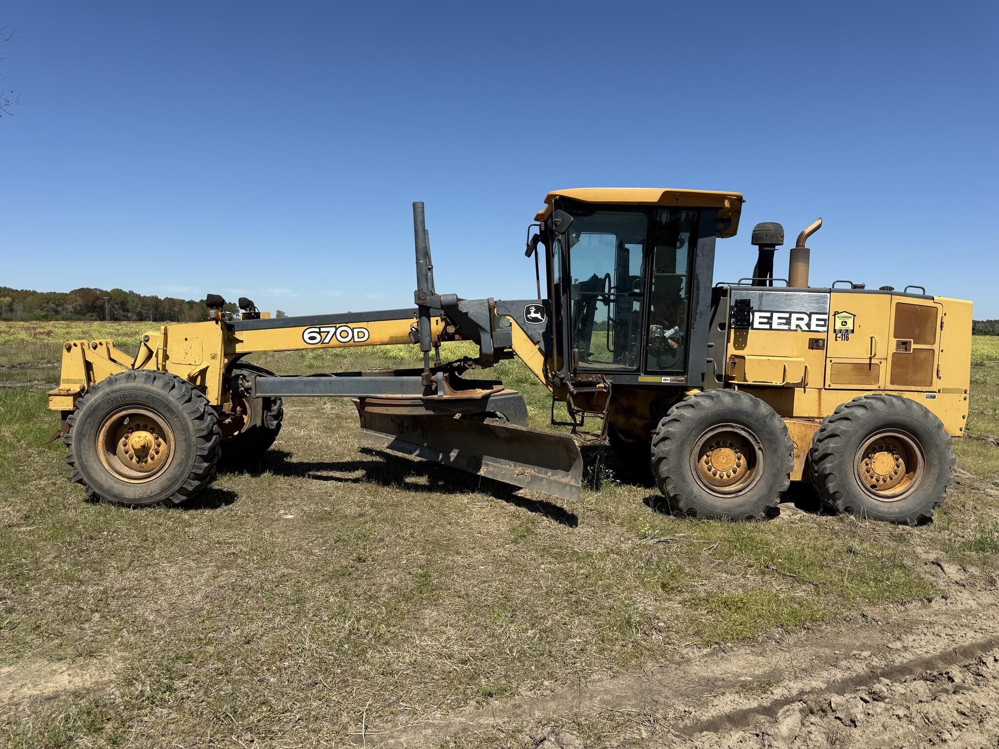 2005 Deere 670D Miscellaneous