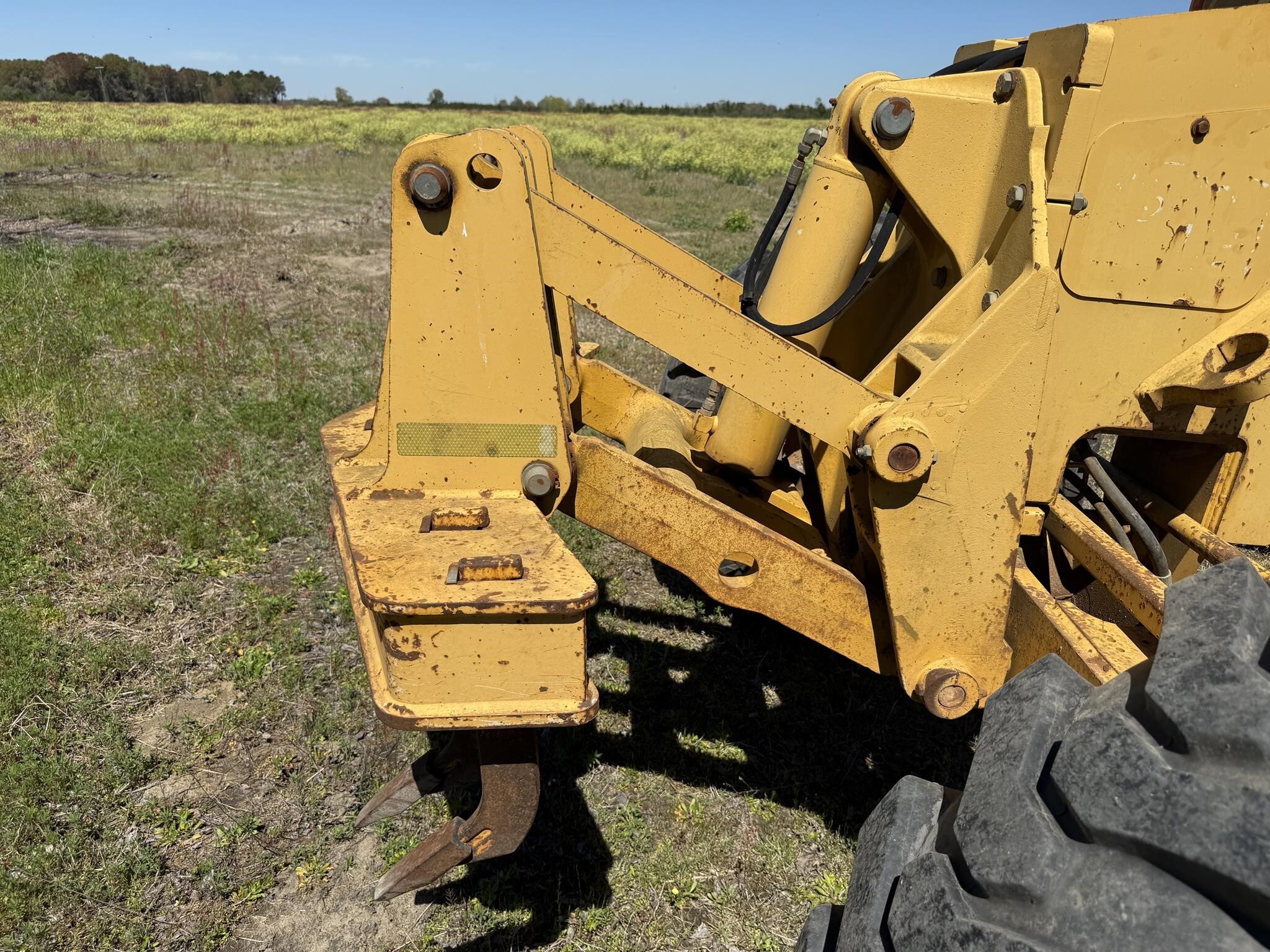 2005 Deere 670D Miscellaneous