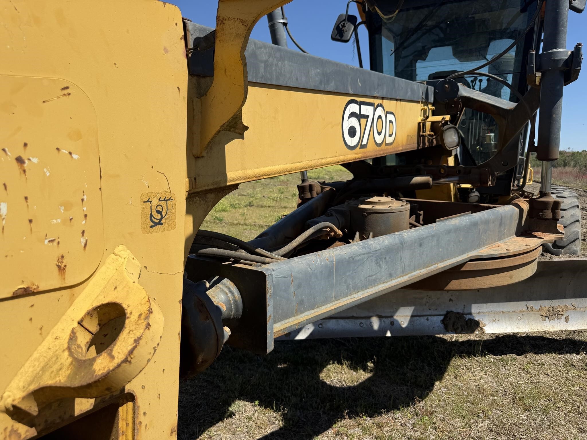 2005 Deere 670D Miscellaneous