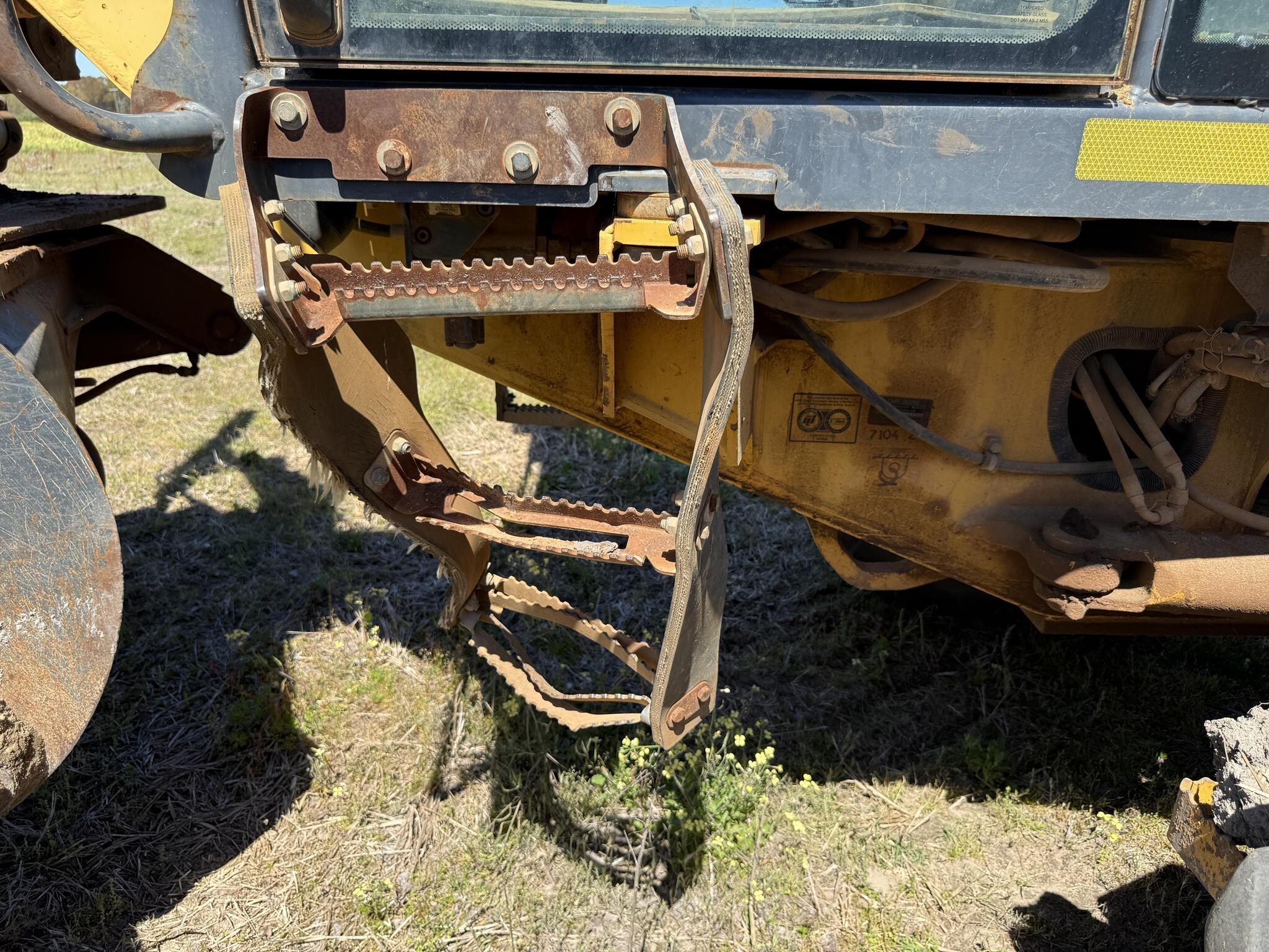 2005 Deere 670D Miscellaneous