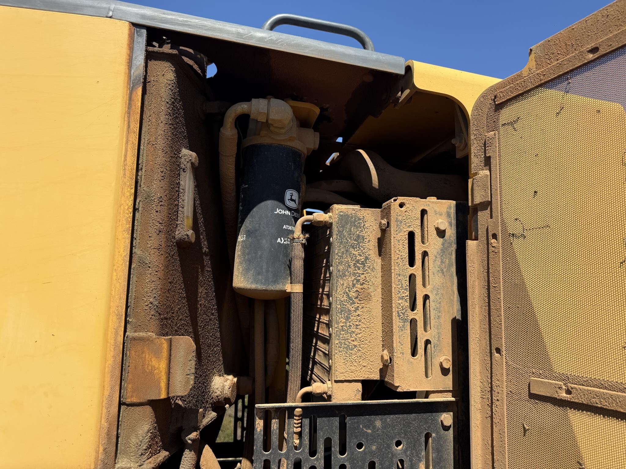 2005 Deere 670D Miscellaneous