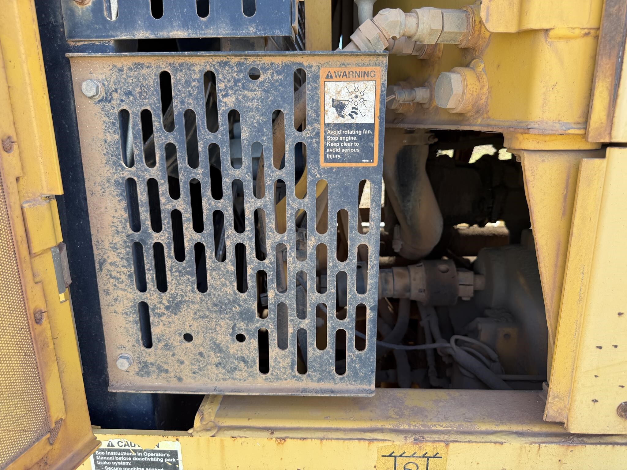 2005 Deere 670D Miscellaneous