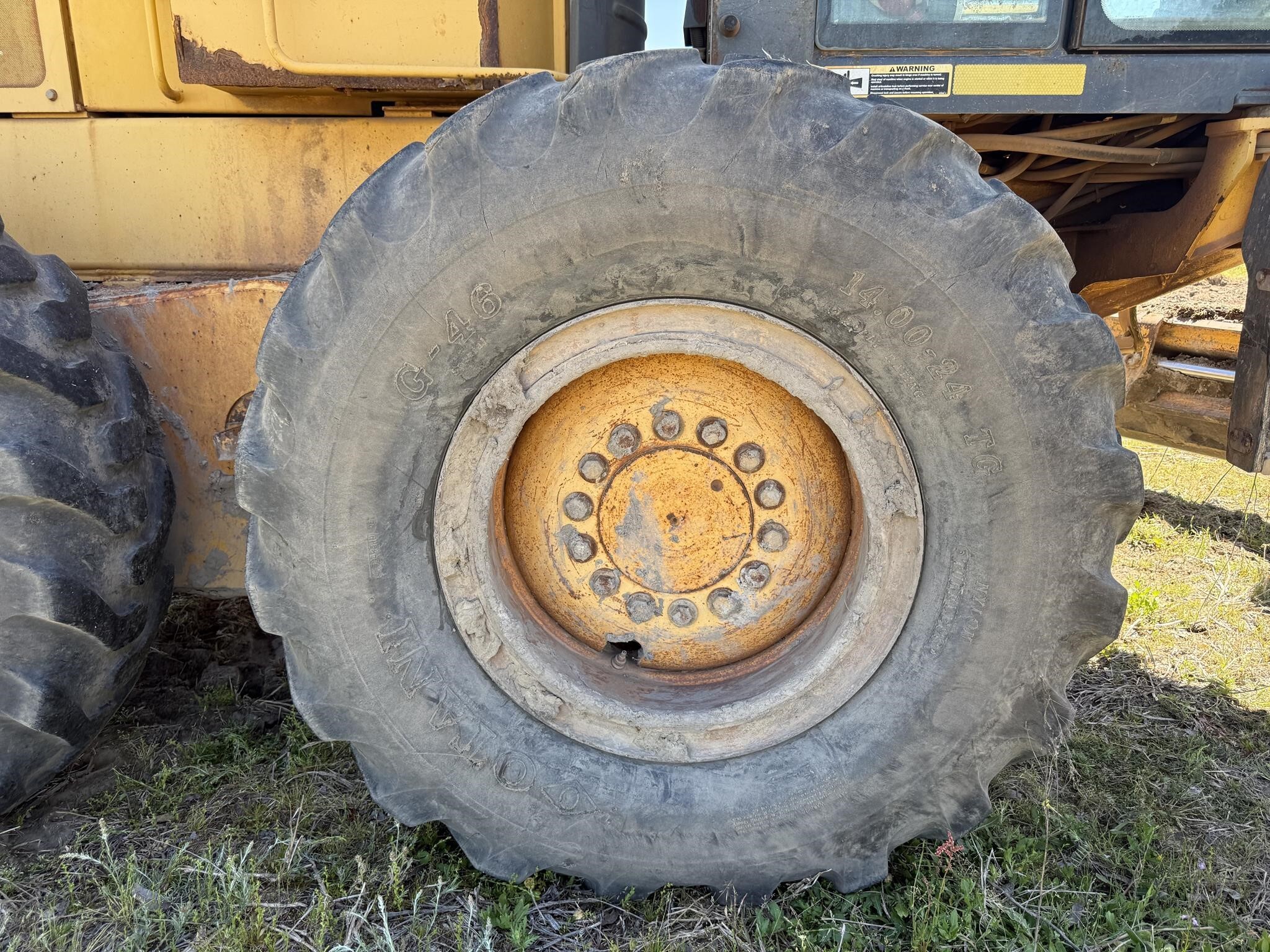 2005 Deere 670D Miscellaneous