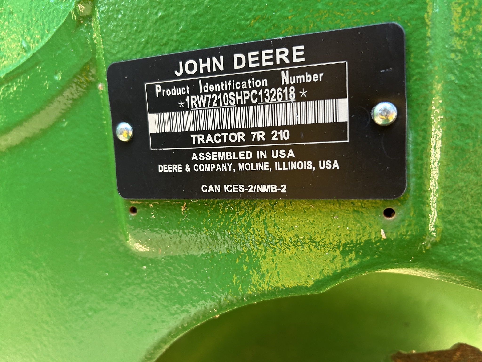 2023 John Deere 7R 210 Tractor