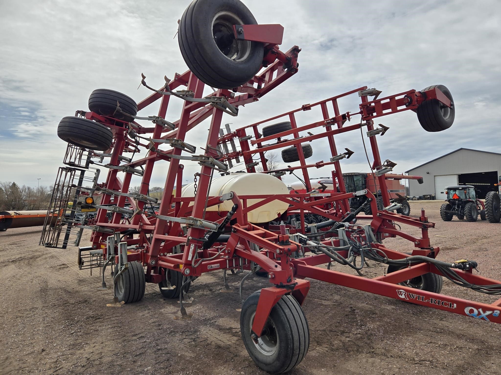 2010 Wil-Rich Quad X-2 Field Cultivator
