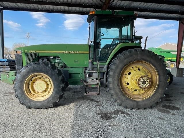 1996 John Deere 8200 Tractor