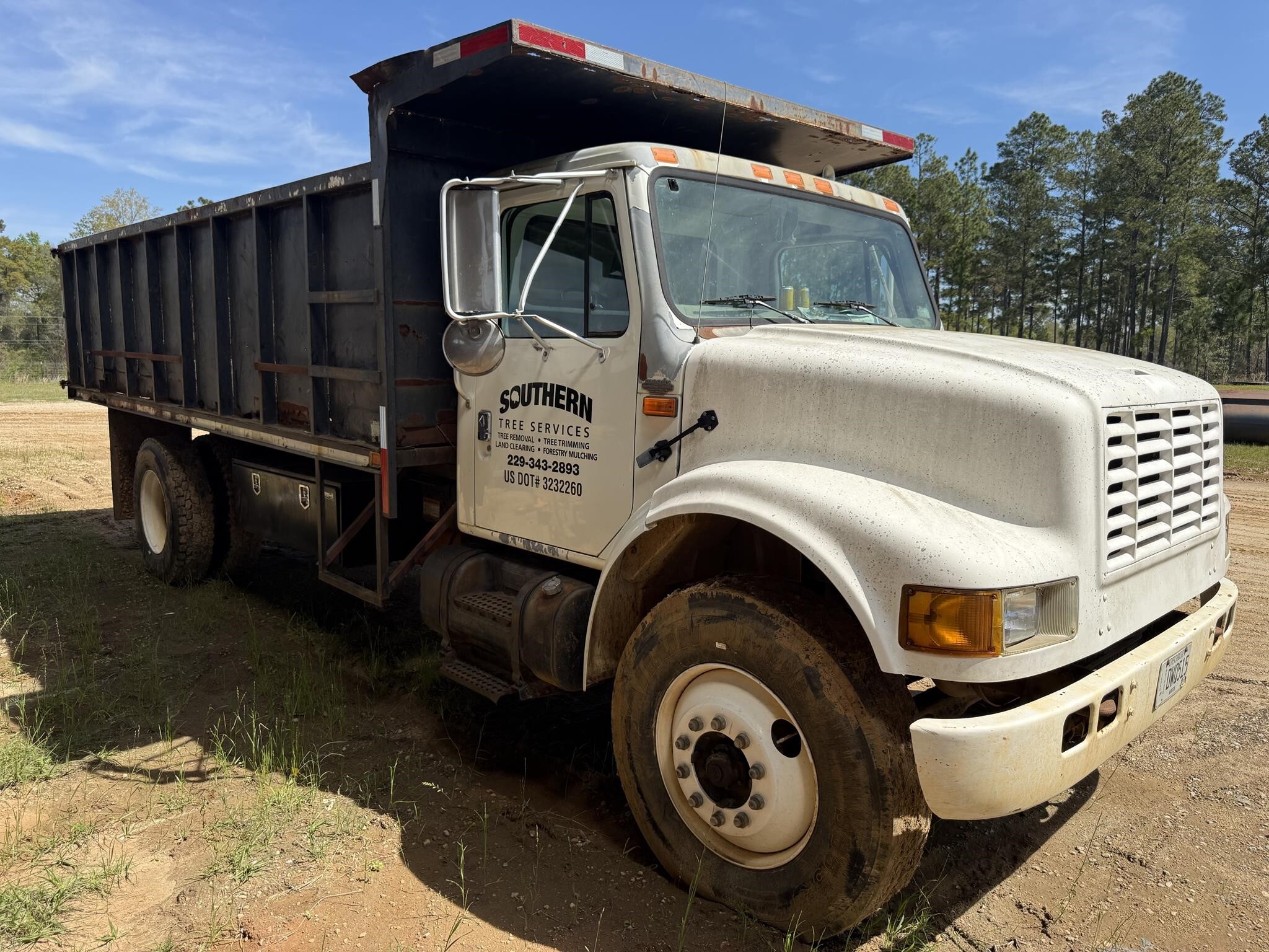 2000 International 4700 Dump Trucks/Trailer