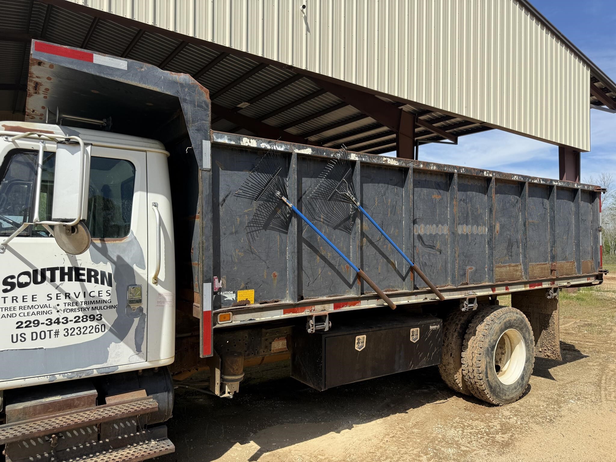 2000 International 4700 Dump Trucks/Trailer