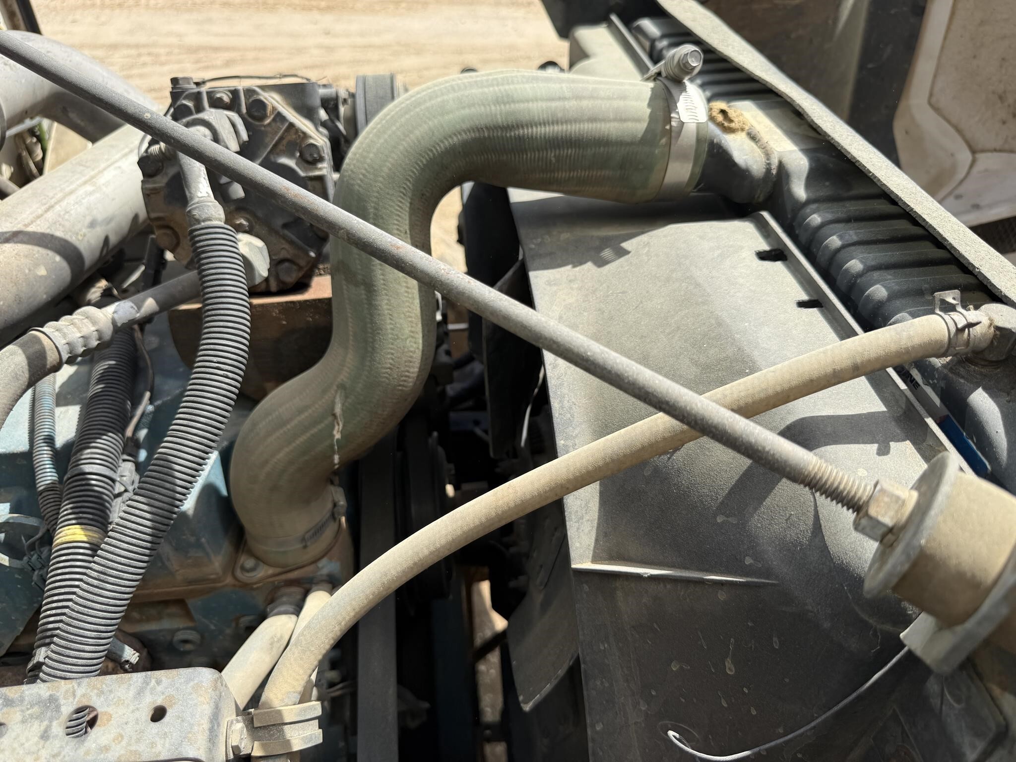 2000 International 4700 Dump Trucks/Trailer