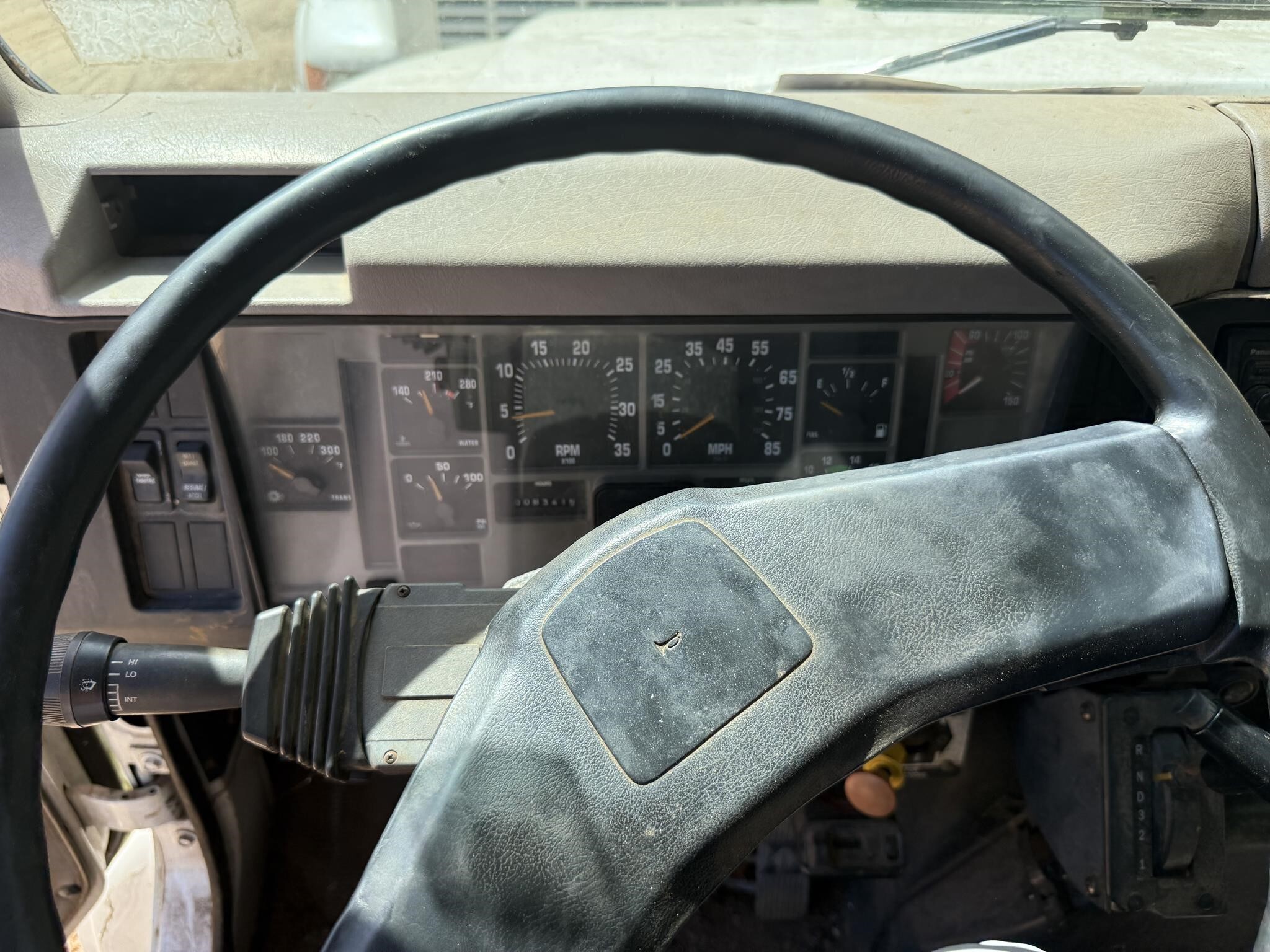 2000 International 4700 Dump Trucks/Trailer