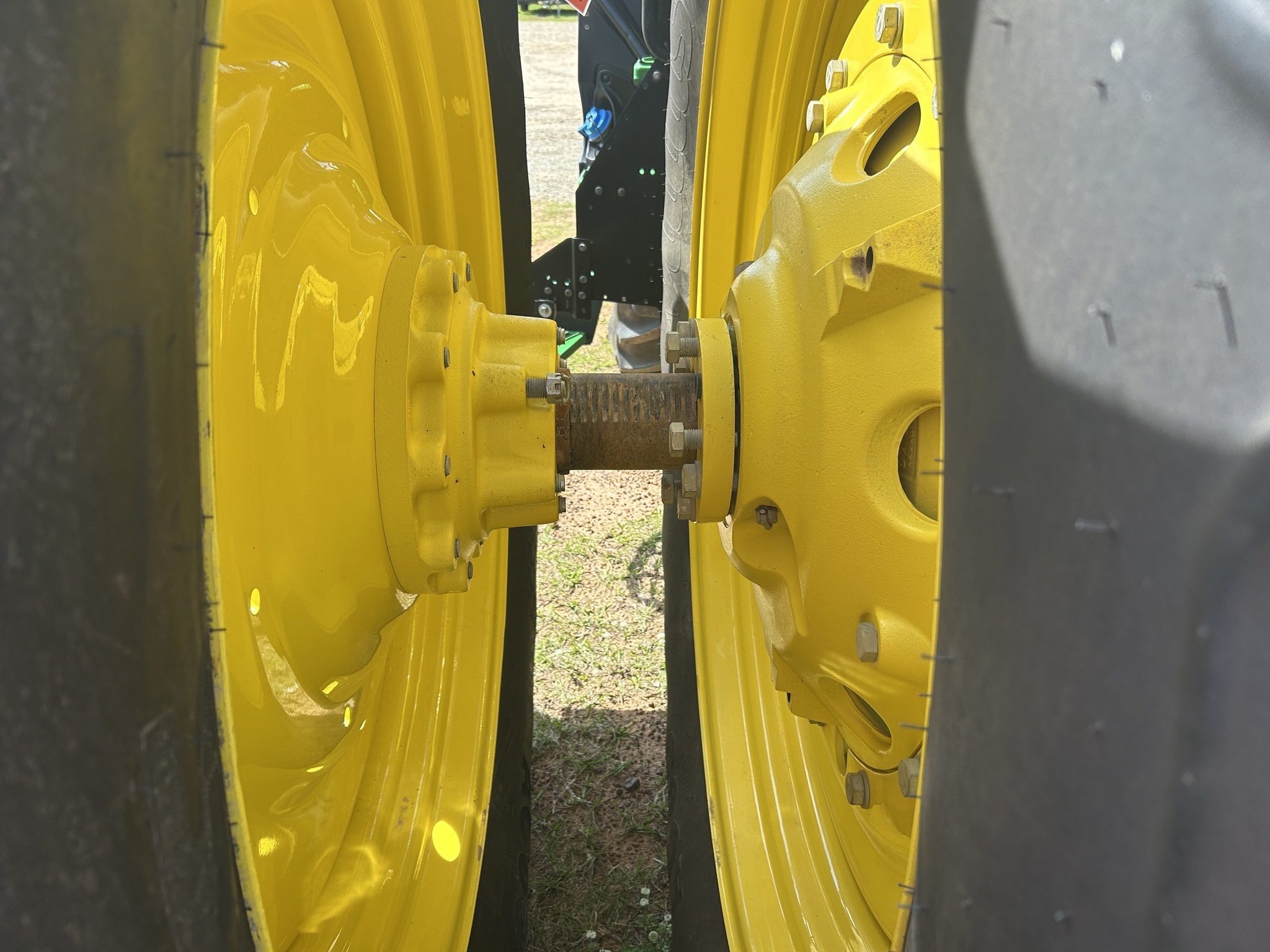 2023 John Deere 7R 210 Tractor