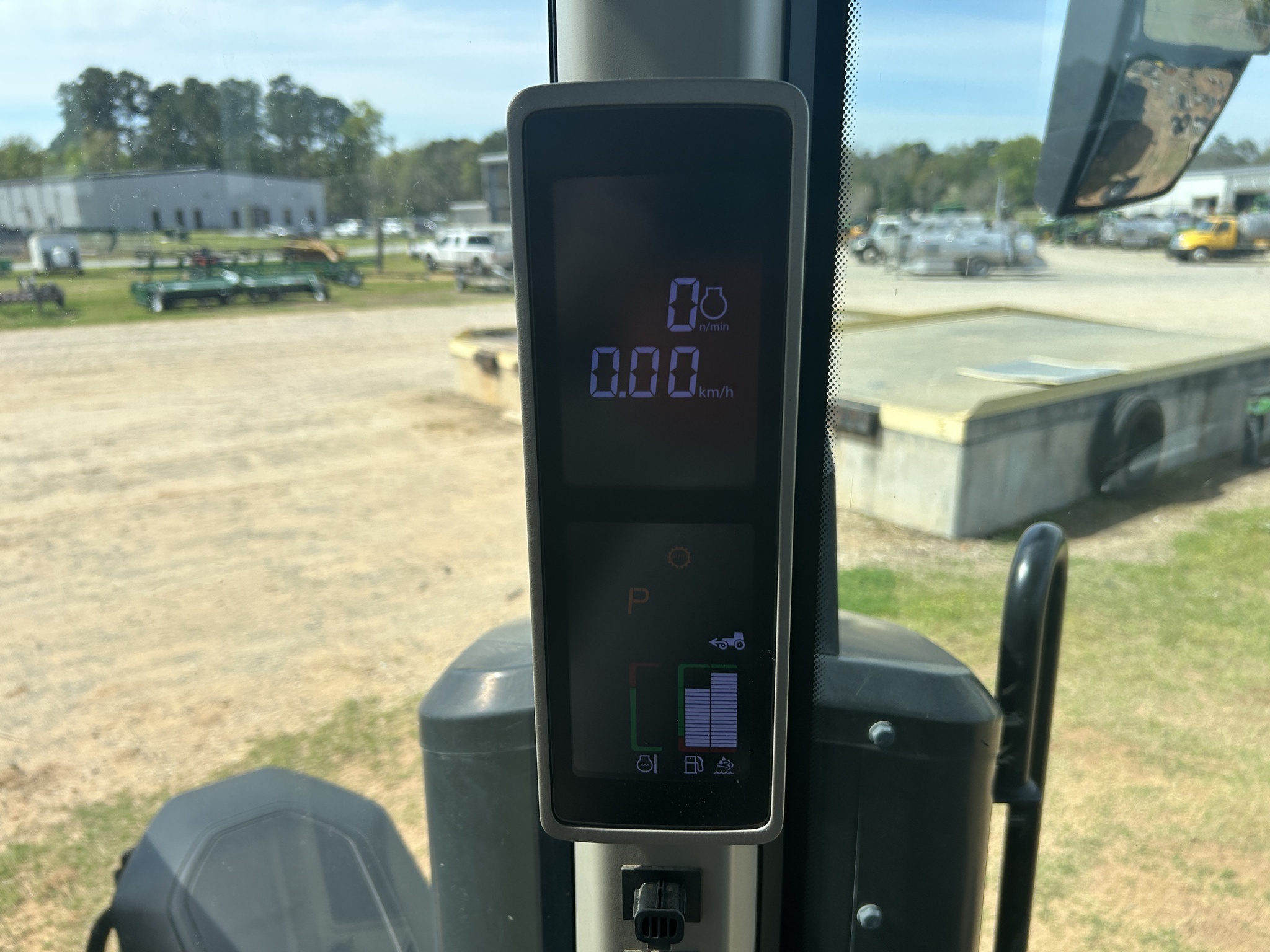 2023 John Deere 7R 210 Tractor