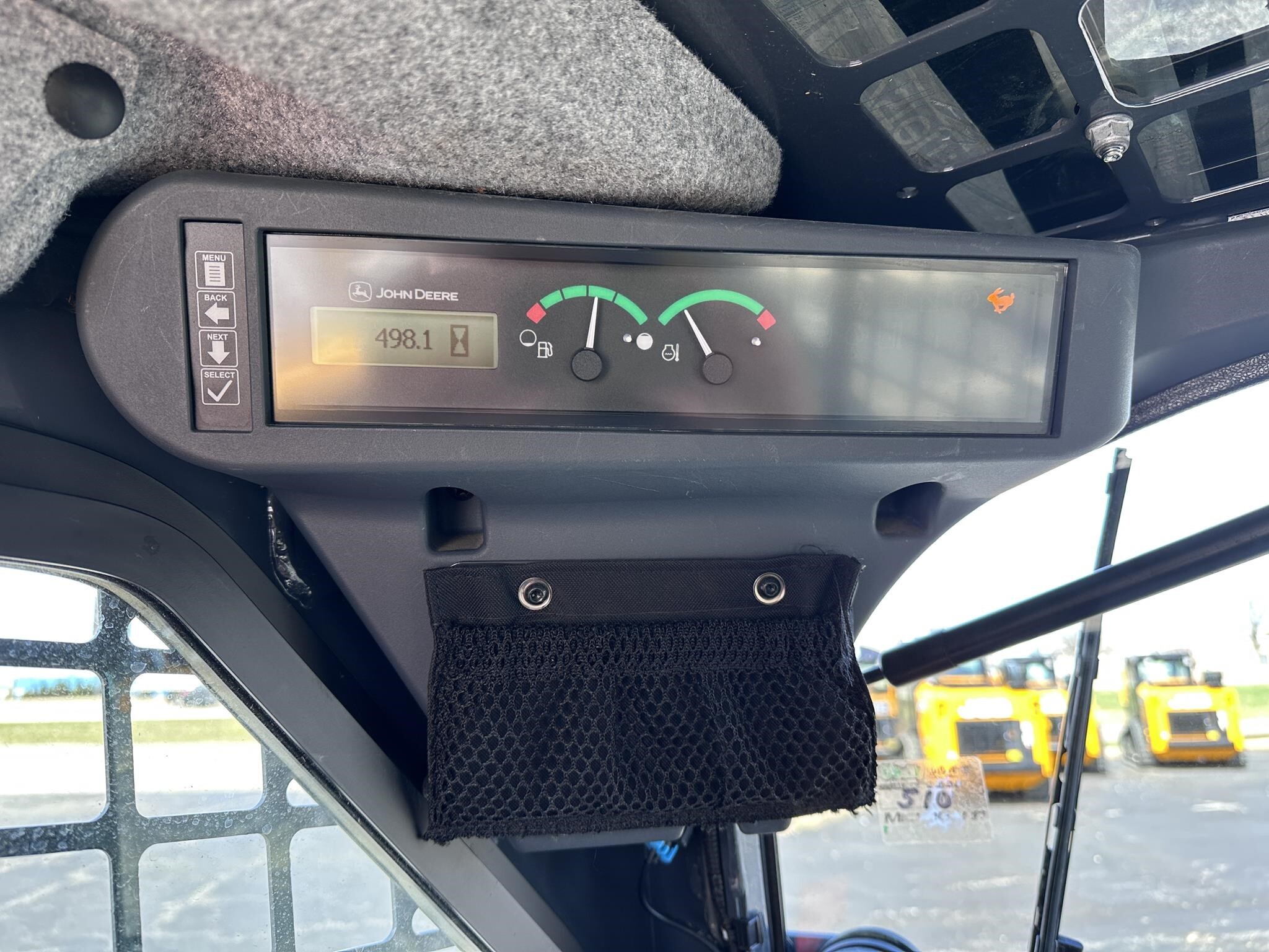 2022 Deere 318G Skid Steer