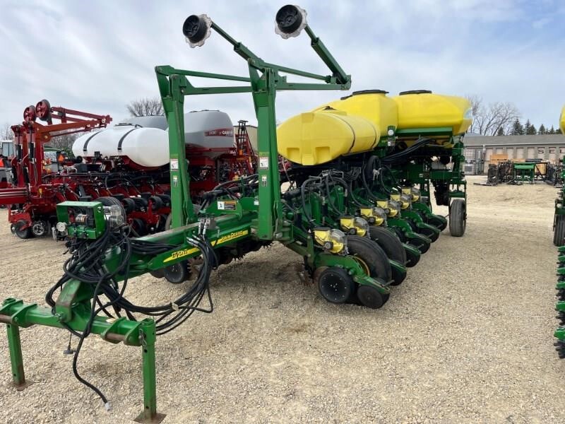 2008 John Deere 1770NT Planter