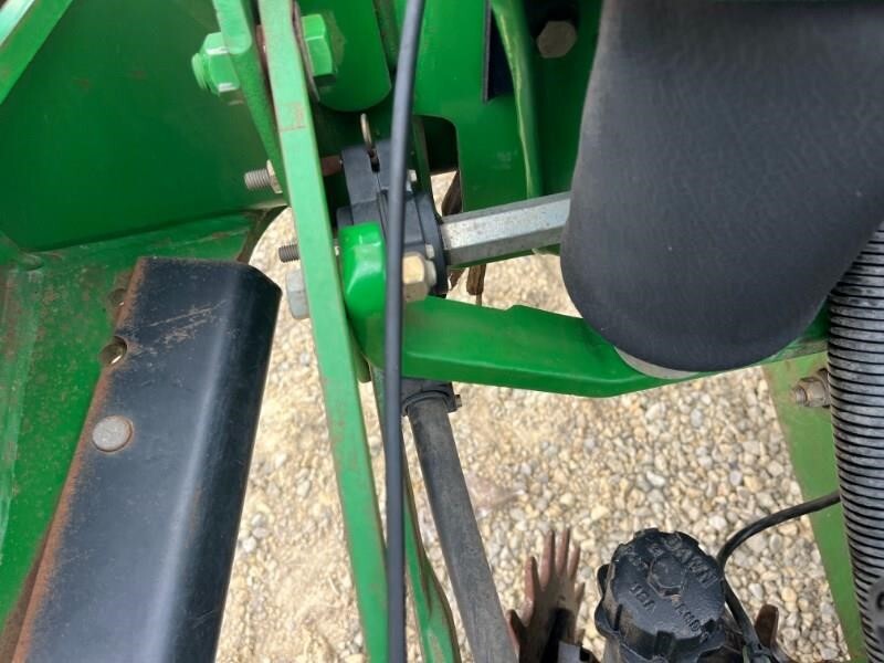 2008 John Deere 1770NT Planter