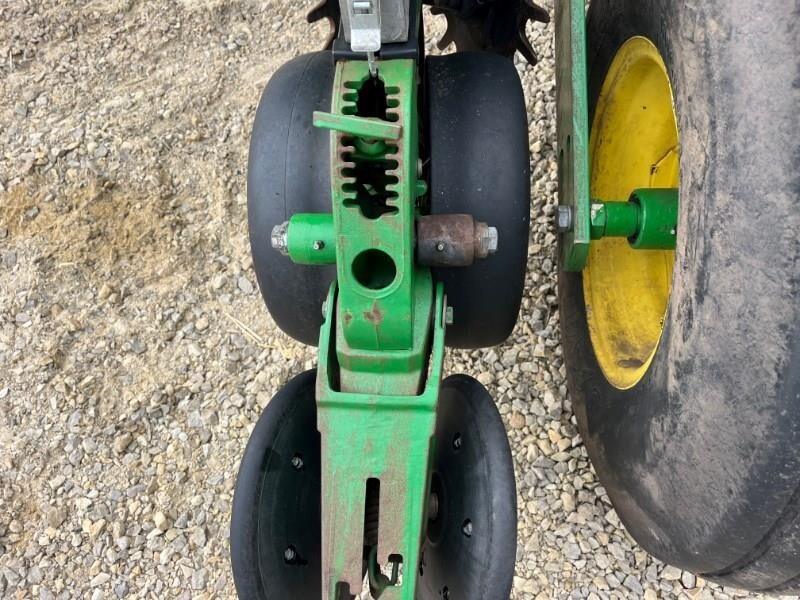 2008 John Deere 1770NT Planter
