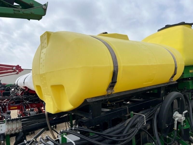 2008 John Deere 1770NT Planter