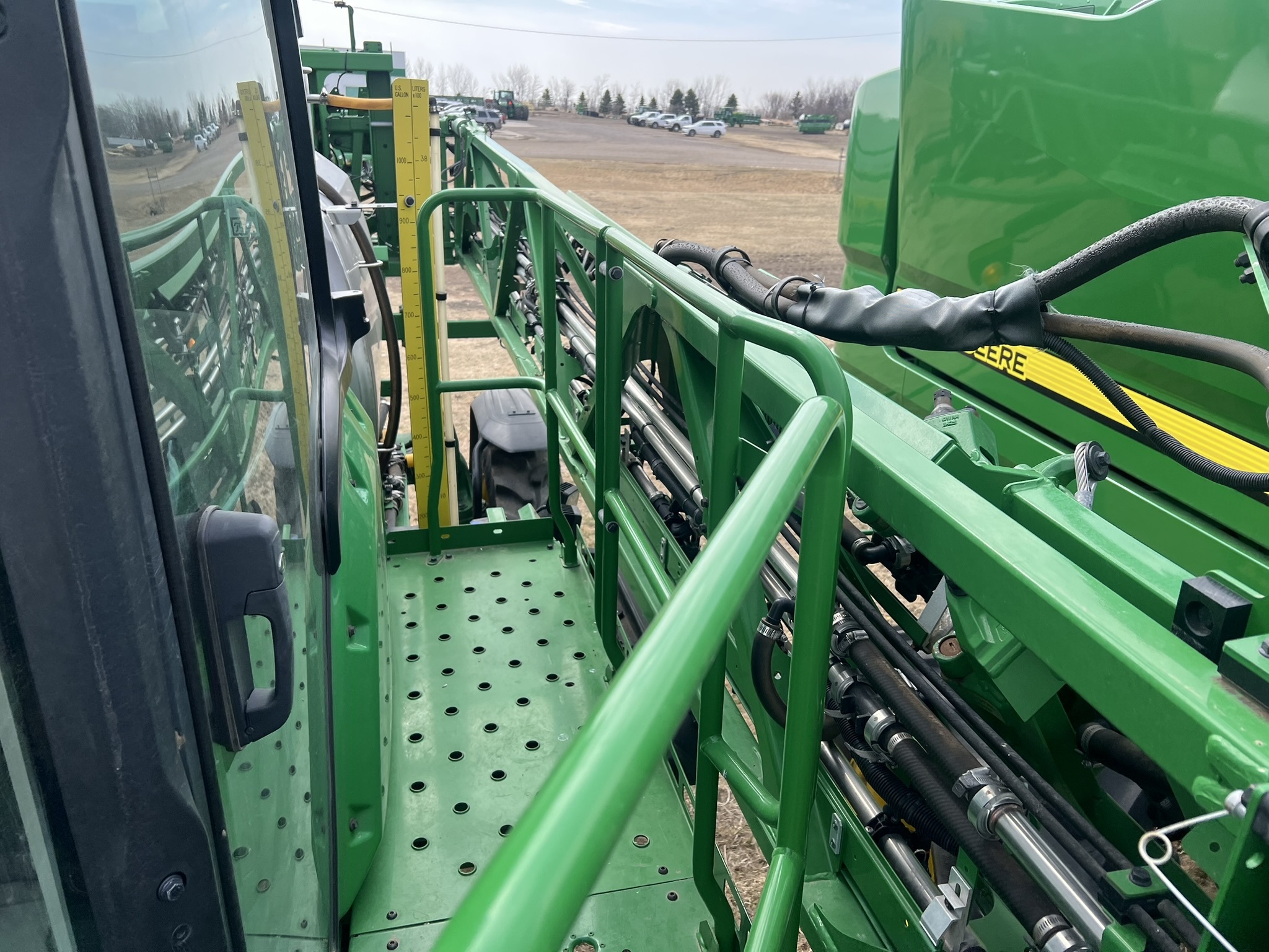 2022 John Deere 410R Self-Propelled Sprayer