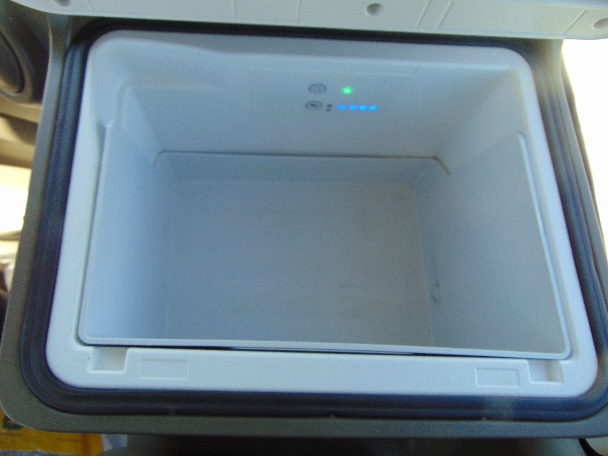 2023 John Deere 9RX 590 Tractor