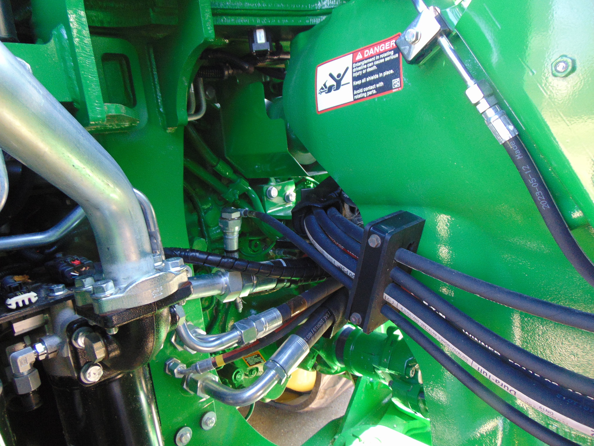 2023 John Deere 9RX 590 Tractor