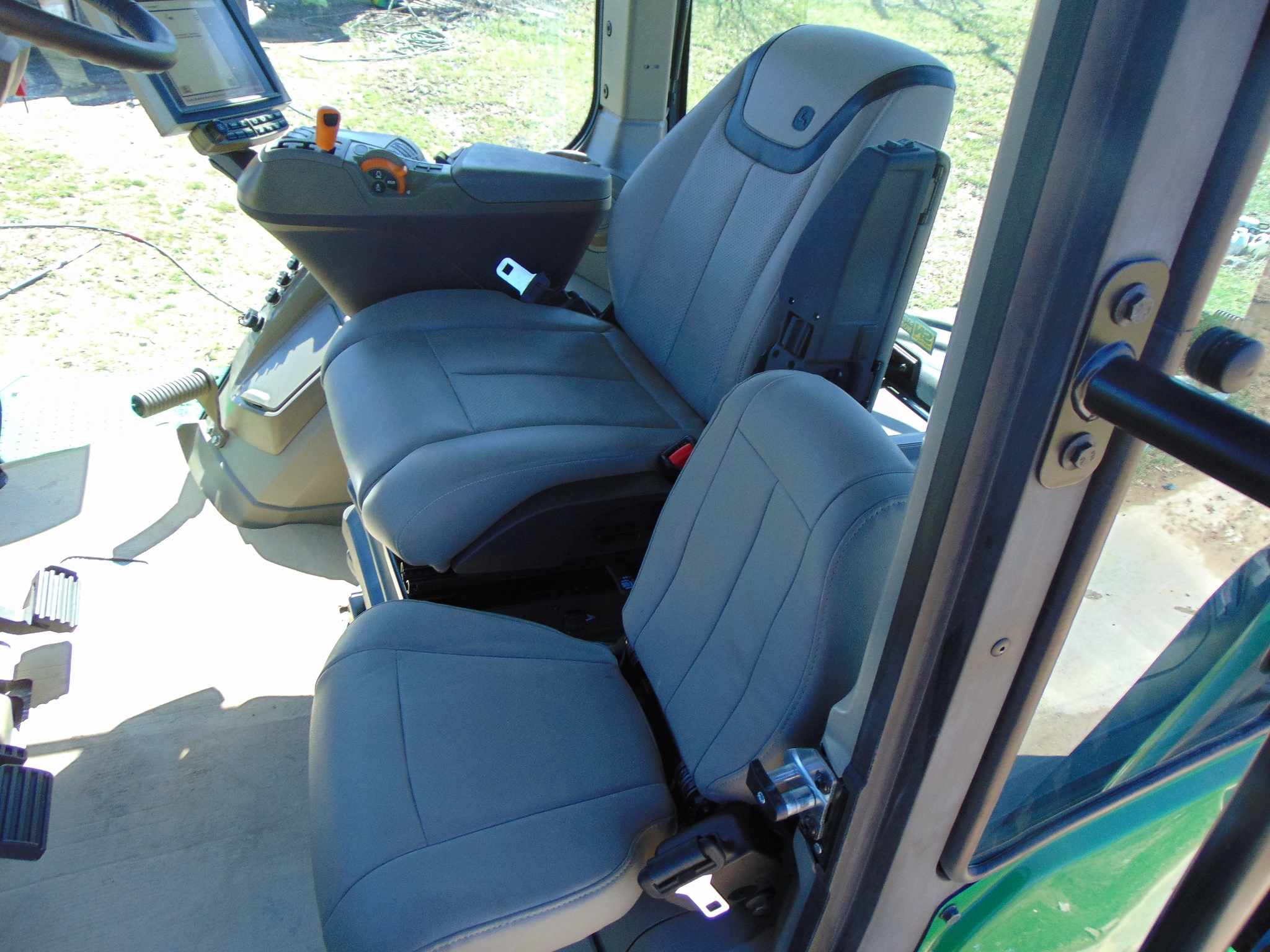 2023 John Deere 9RX 590 Tractor