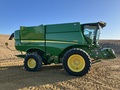 2021 John Deere S760 Combine