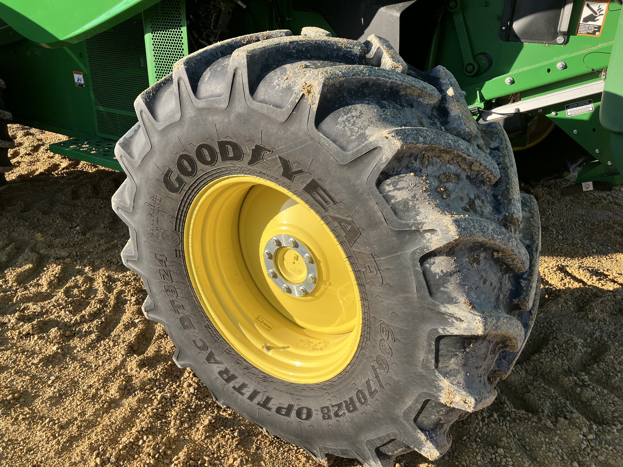 2021 John Deere S760 Combine