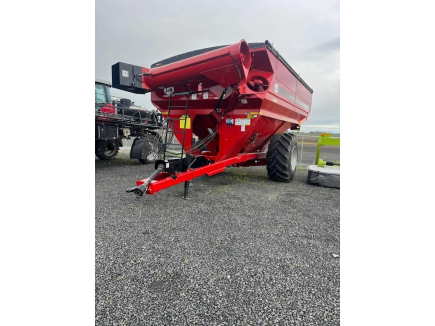 2023 J&M 1151-22S Grain Cart