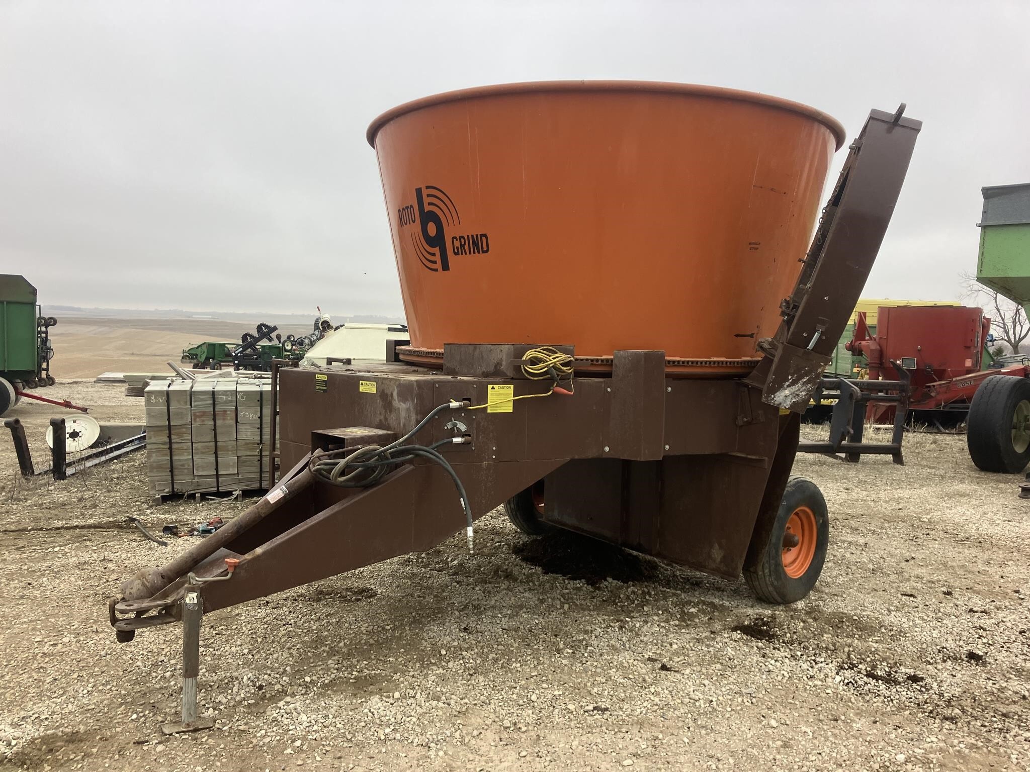  Roto Grind 760 Grinders and Mixer