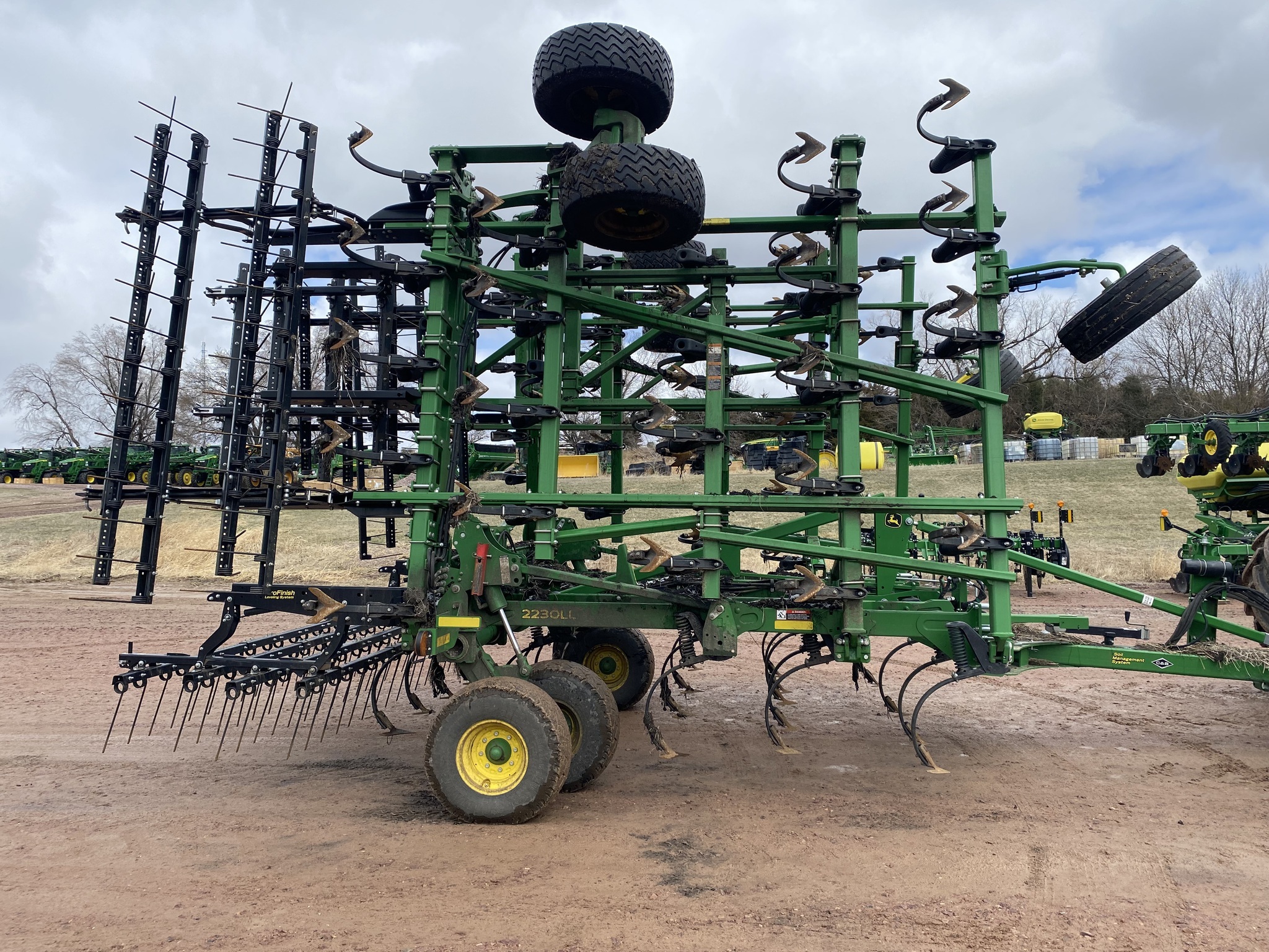 2024 John Deere 2230LL  38'6" Field Cultivator