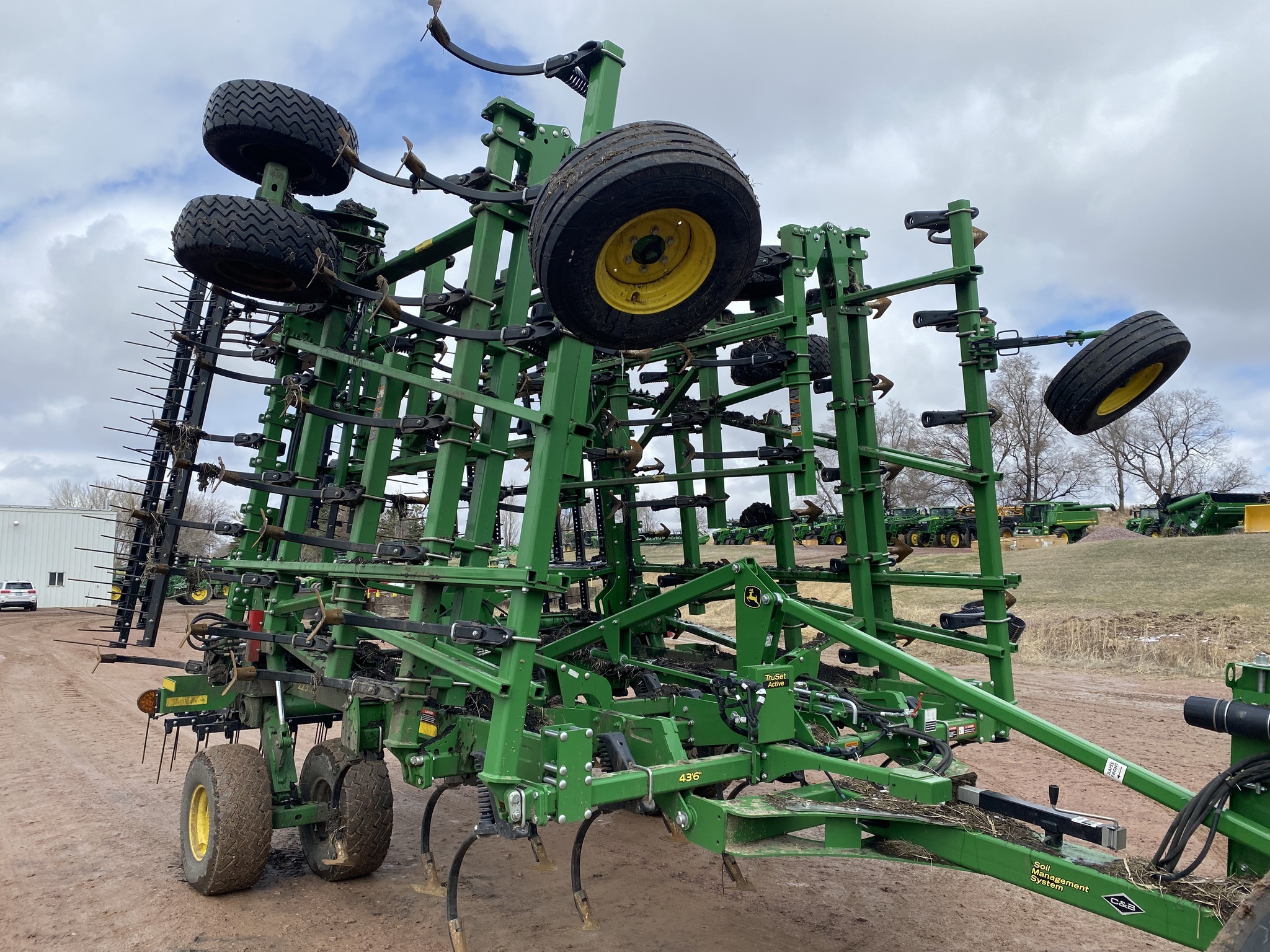 2024 John Deere 2230LL  38'6" Field Cultivator