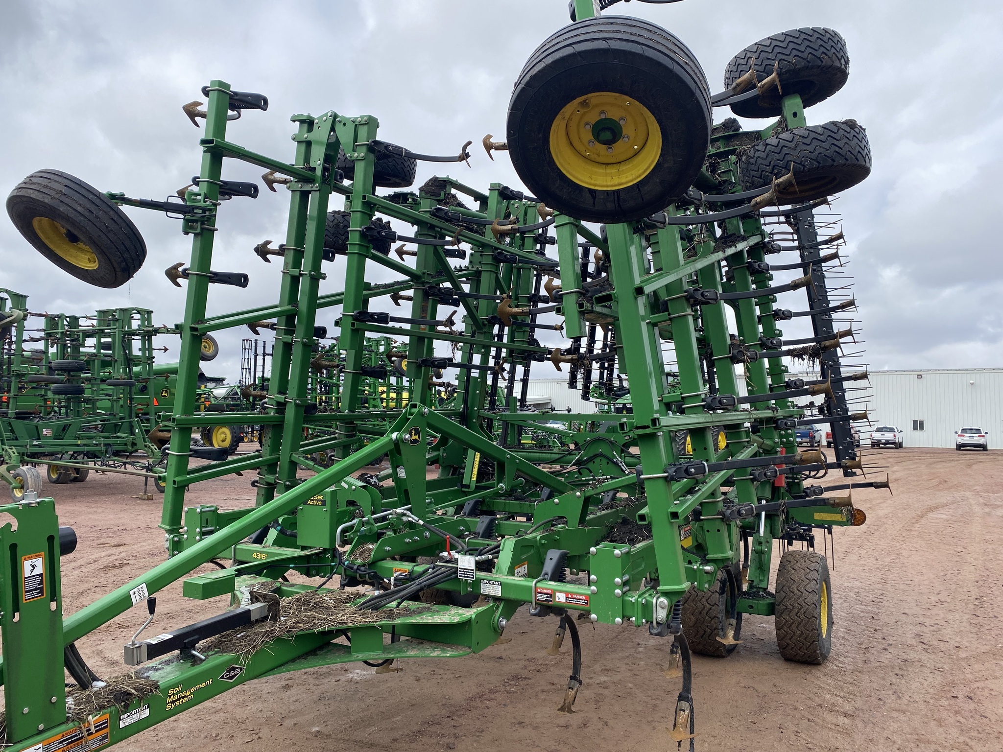 2024 John Deere 2230LL  38'6" Field Cultivator