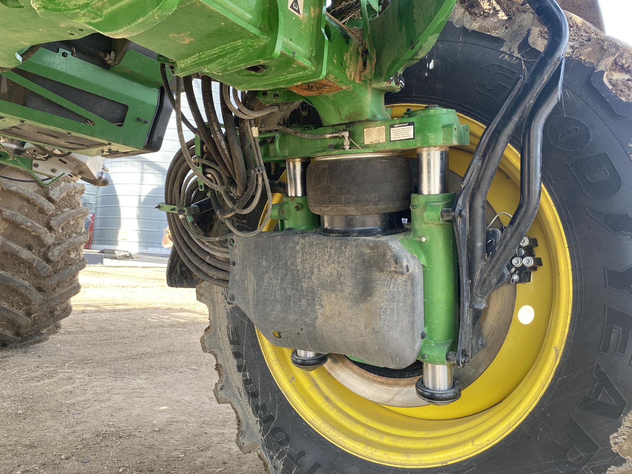 2024 John Deere 616R Self-Propelled Sprayer