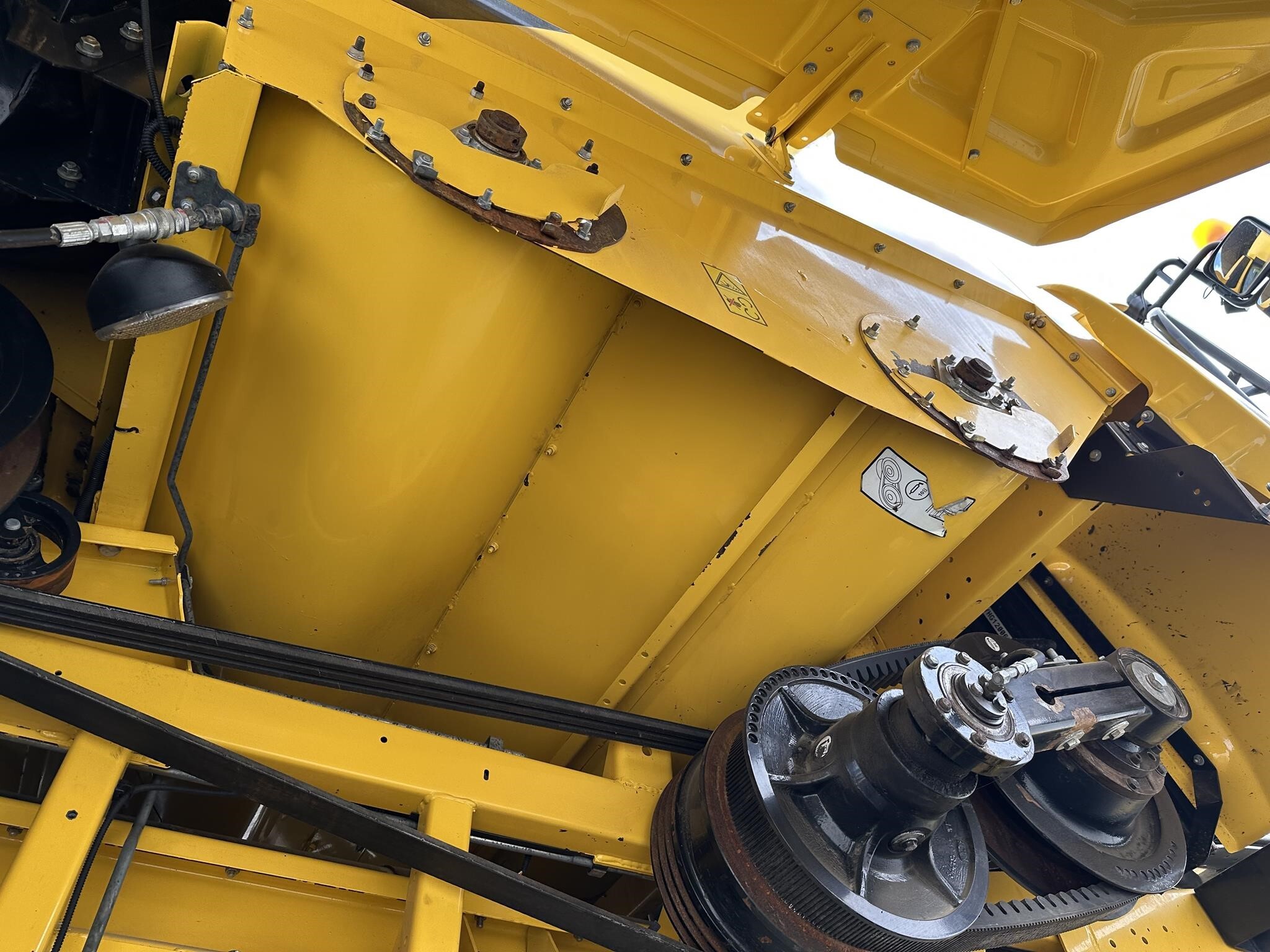 2018 New Holland CR8.90 Combine