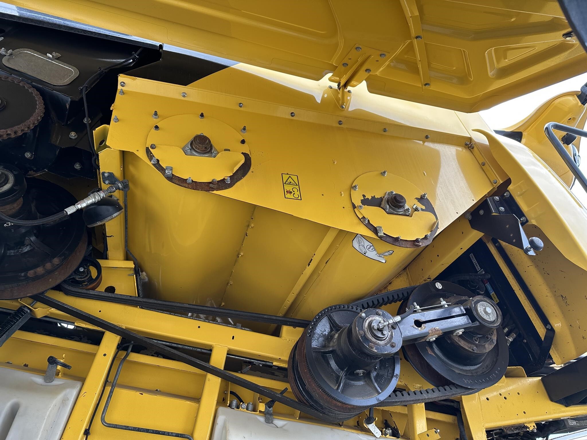 2018 New Holland CR8.90 Combine