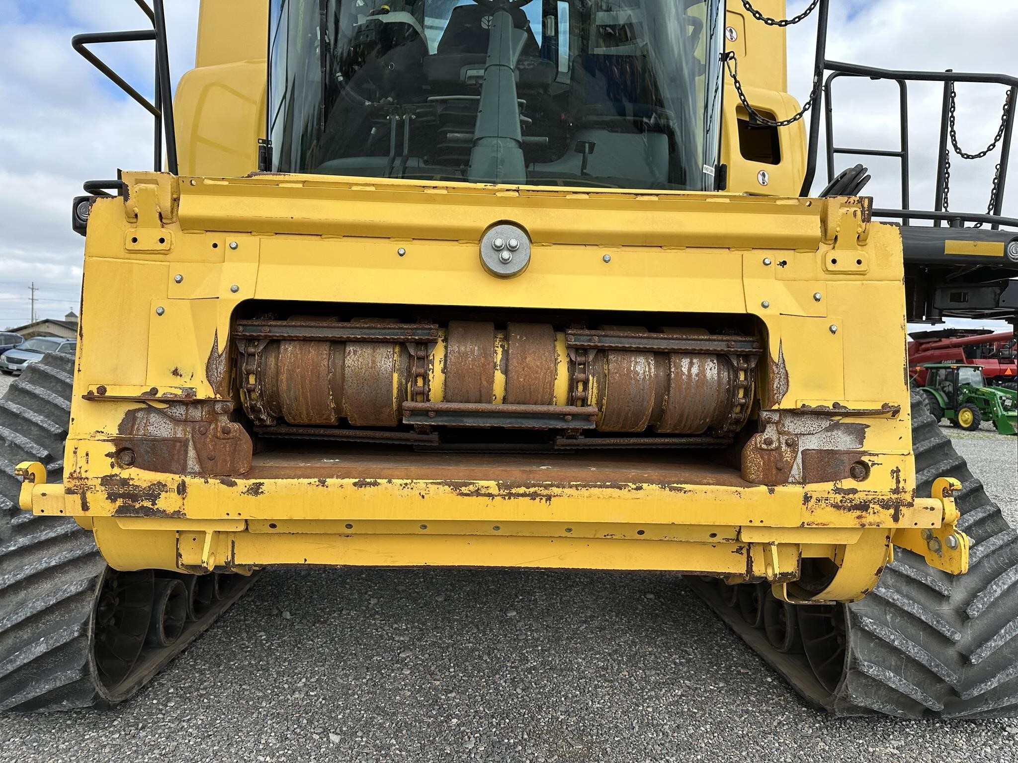 2018 New Holland CR8.90 Combine