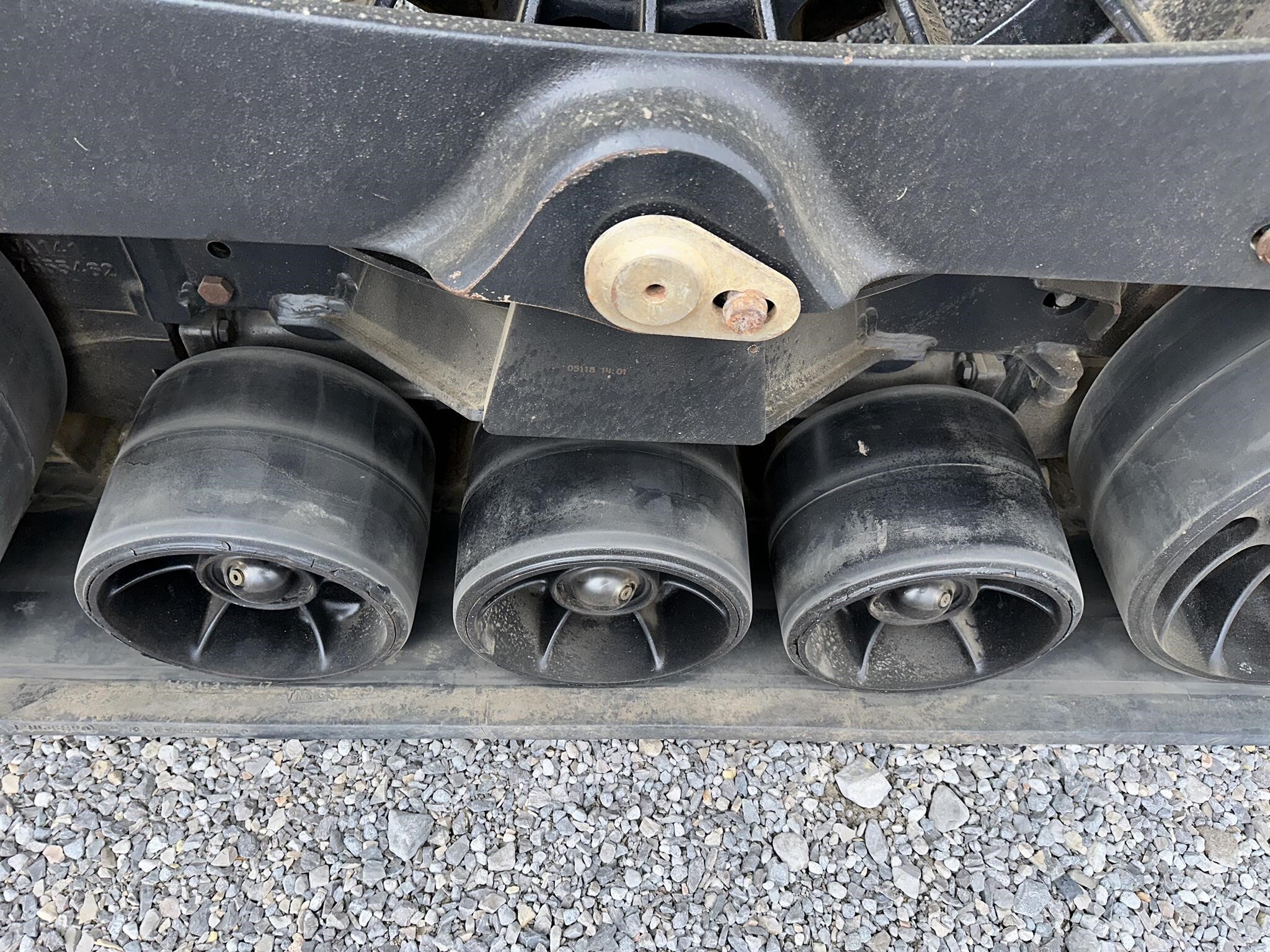 2018 New Holland CR8.90 Combine