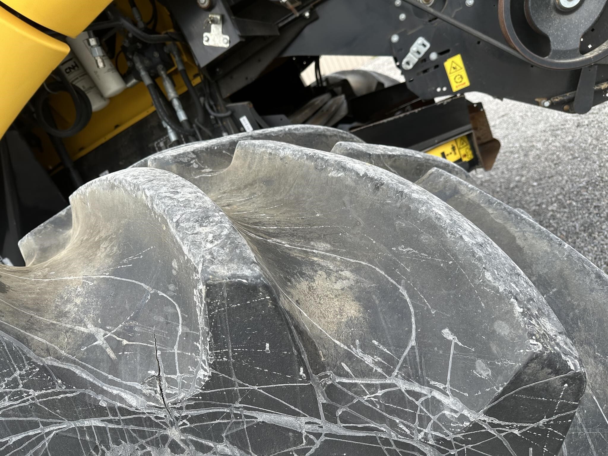 2018 New Holland CR8.90 Combine