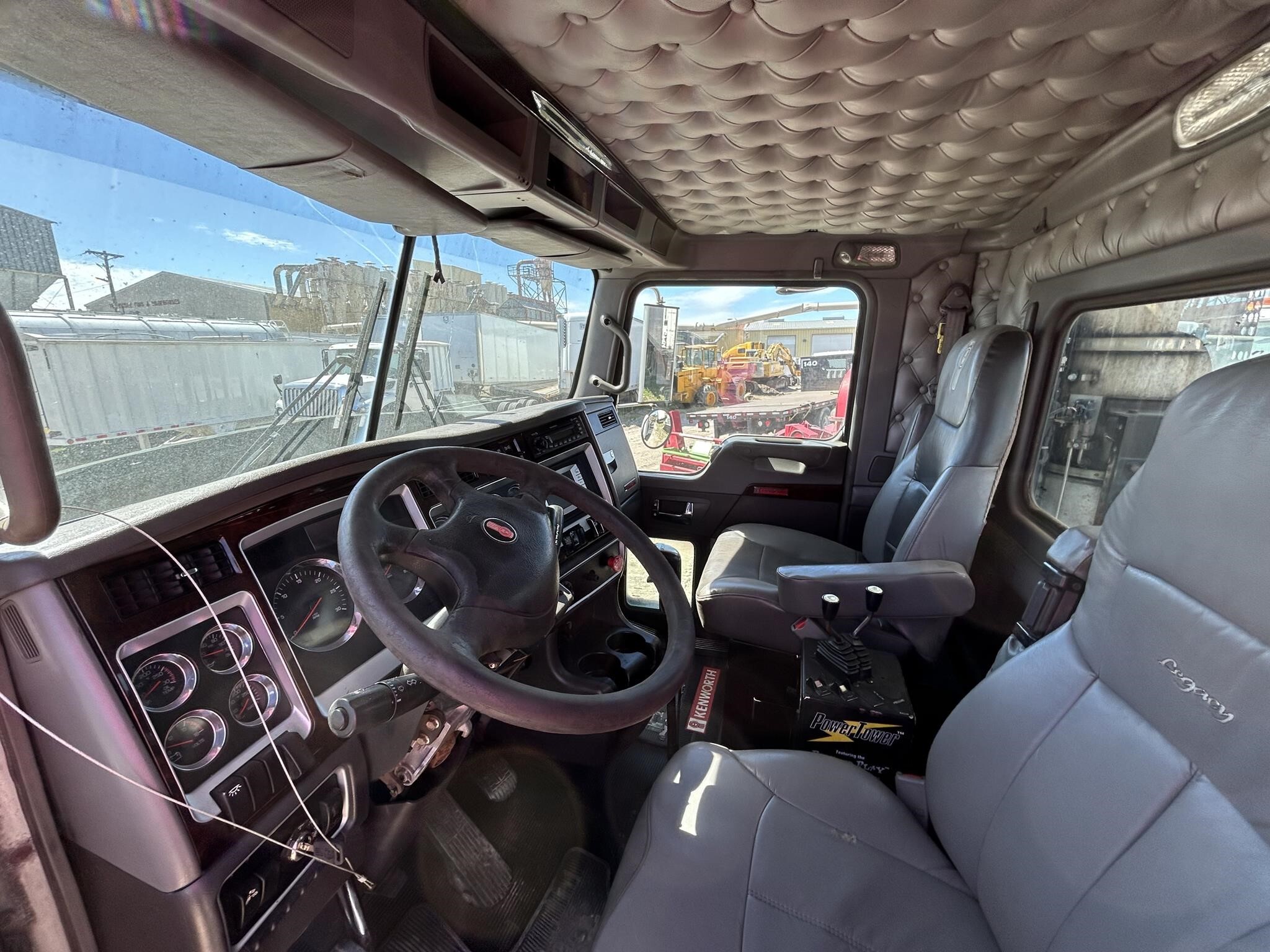 2009 Kenworth T800 Grain Truck