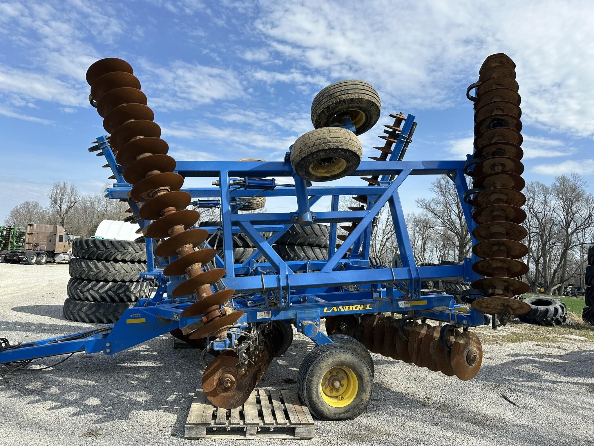  Landoll 6230-36 Disk