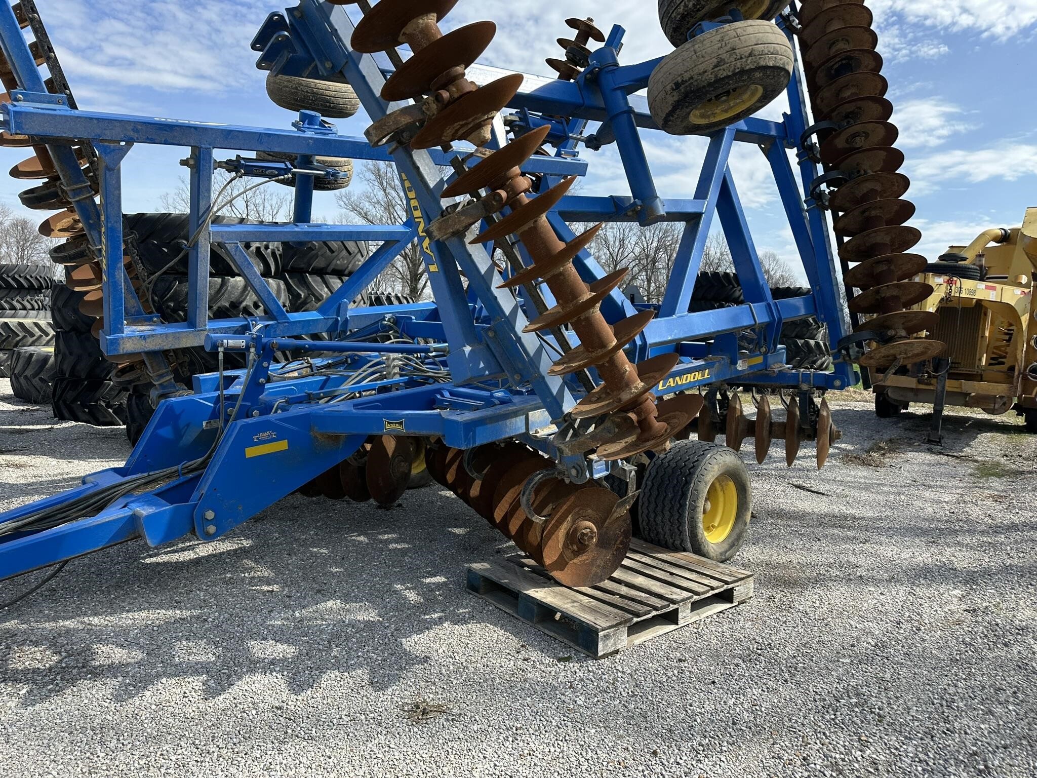  Landoll 6230-36 Disk