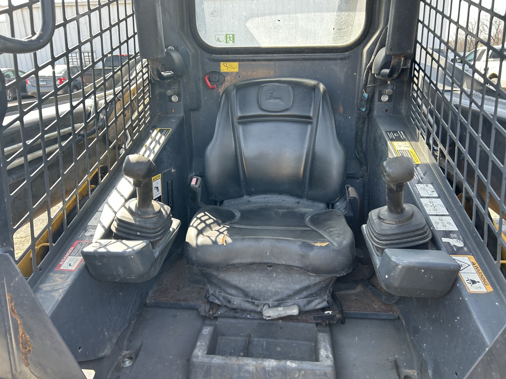 2016 Deere 323E Skid Steer