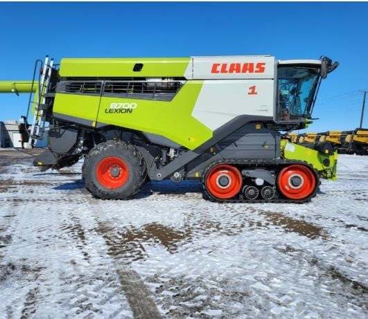 2021 Claas 8700TT Combine