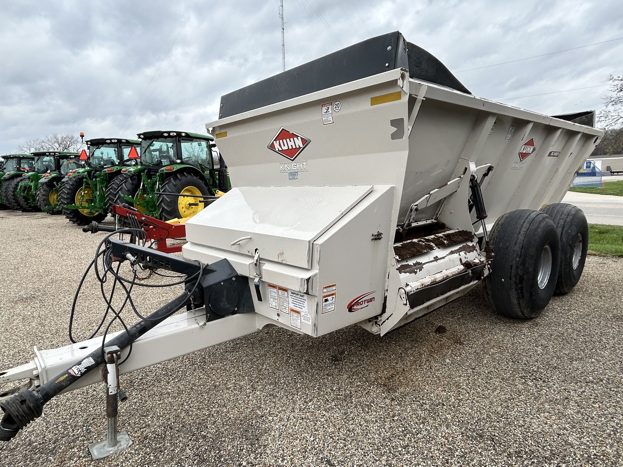 2022 Kuhn SLC126 Manure Spreader