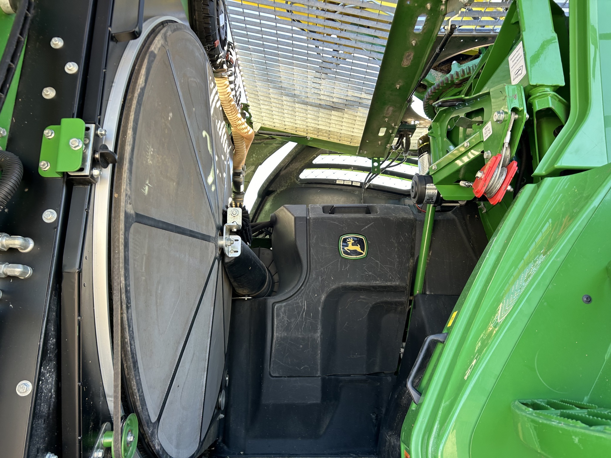 2022 John Deere 9800 Self-Propelled Forage Harvester