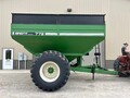  Brent 772 Grain Cart
