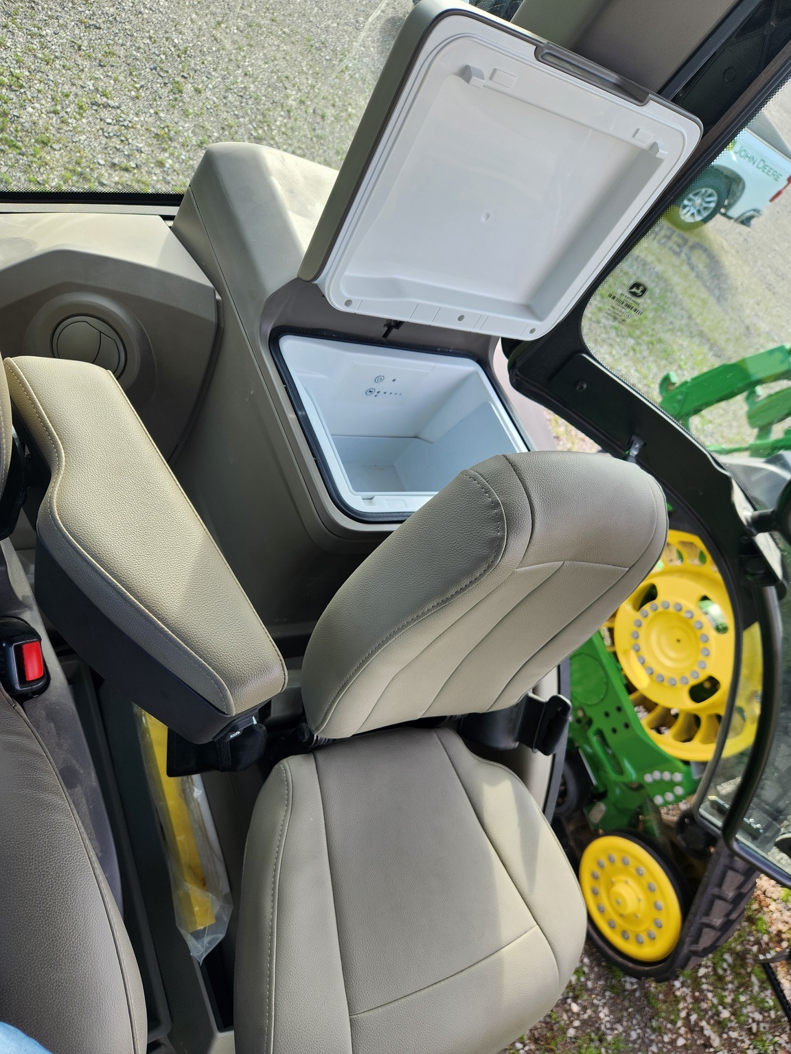 2024 John Deere 8RX 340 Tractor